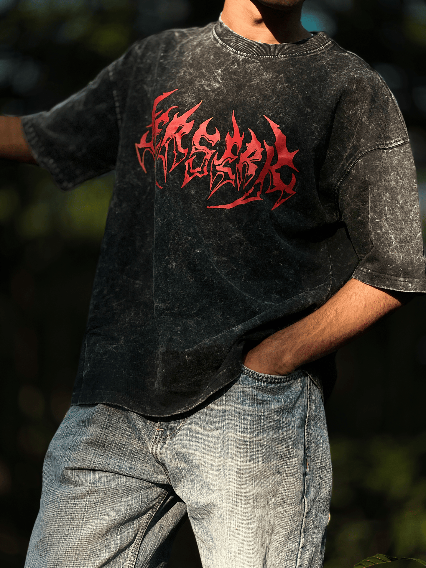 Oversized acid wash Berserk sword tshirt Black - outwearo