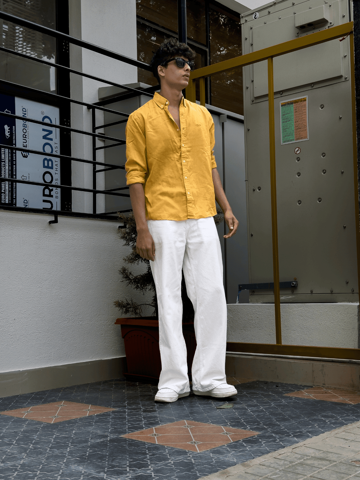 Relaxed Fit Cotton linen shirt mustard yellow - outwearo