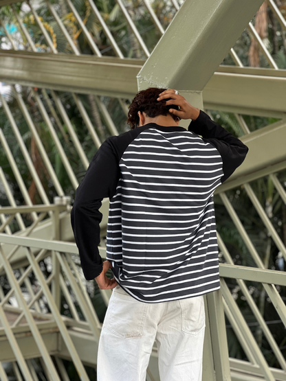 Fullsleeve striped Reglan sleeve Grey Body