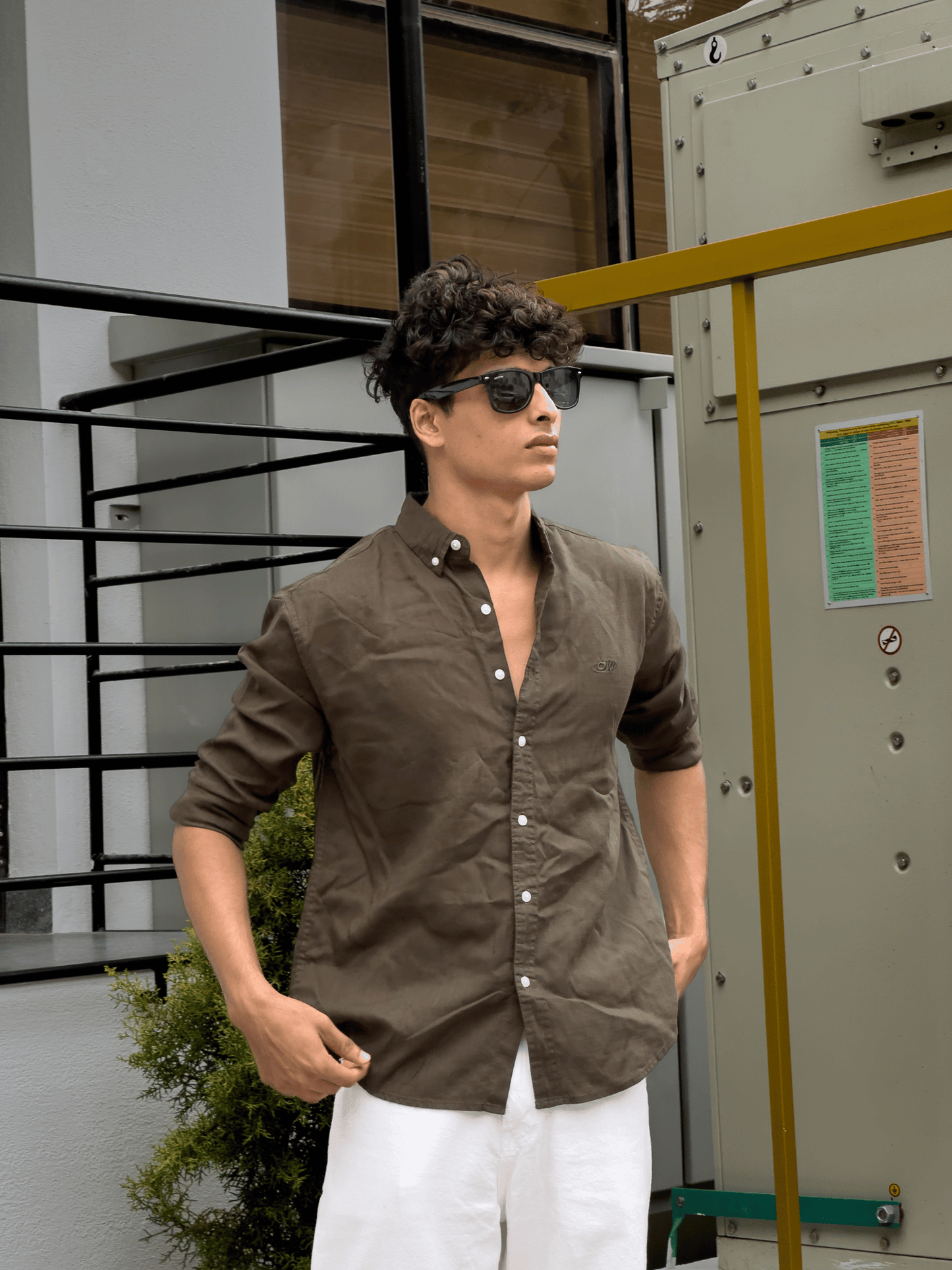 Relaxed Fit Cotton linen shirt olive green