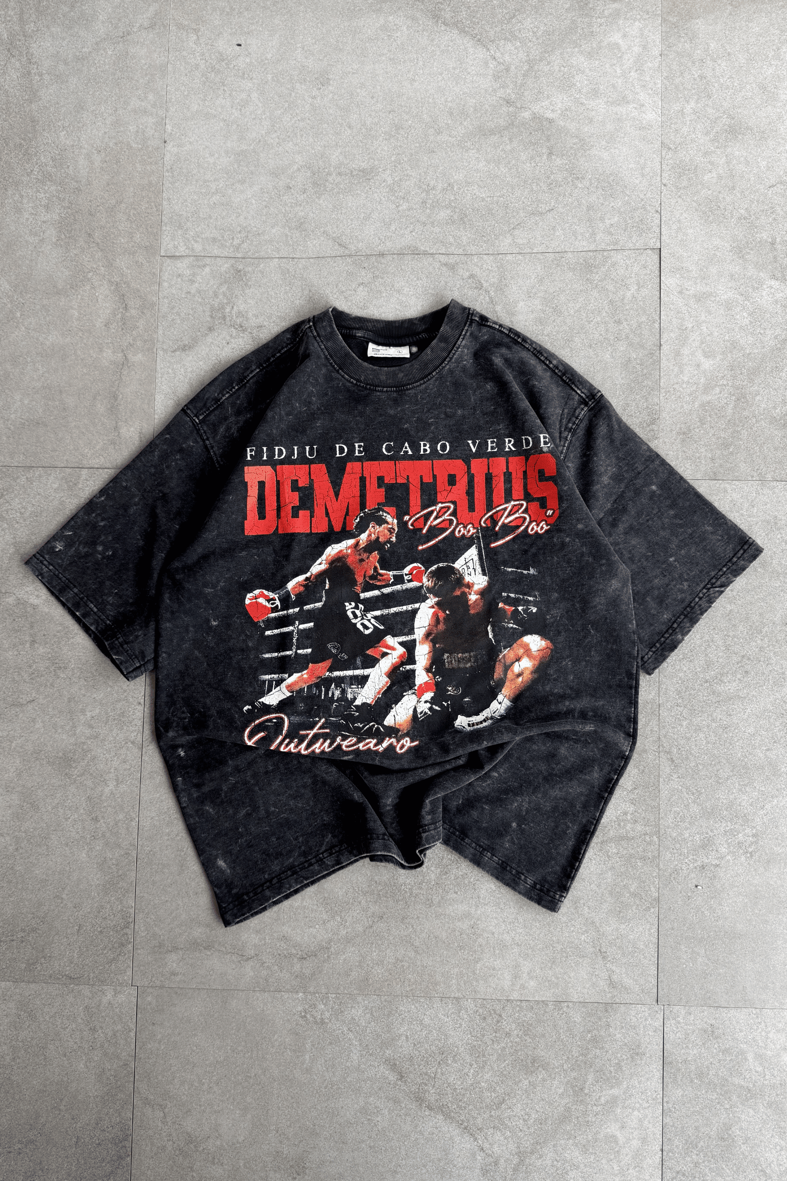 Oversized acid wash Vintage Boxing Tshirt Boxing Fight Design - outwearo