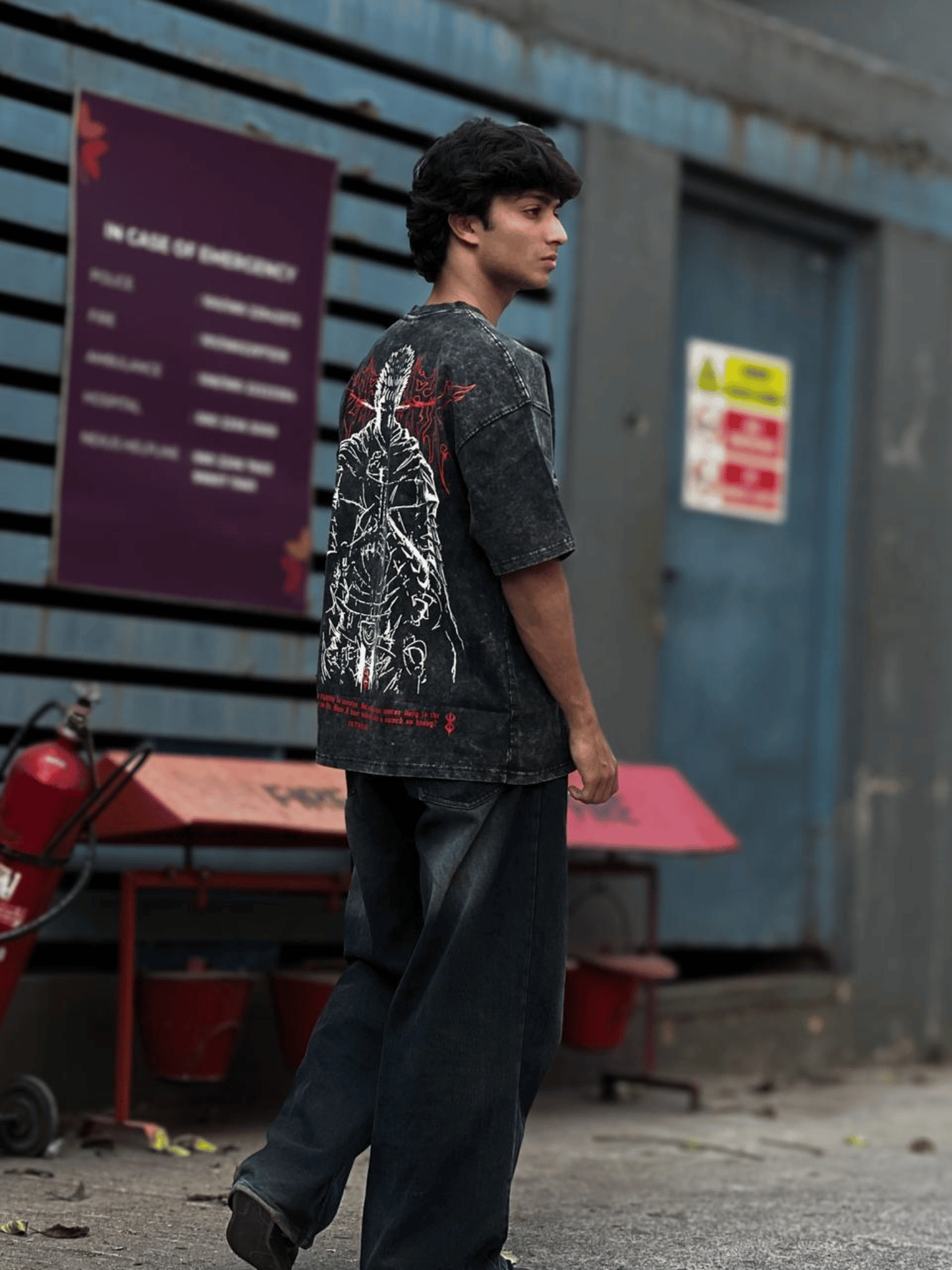 Oversized Acide wash Tshirt Black Berserk New - outwearo