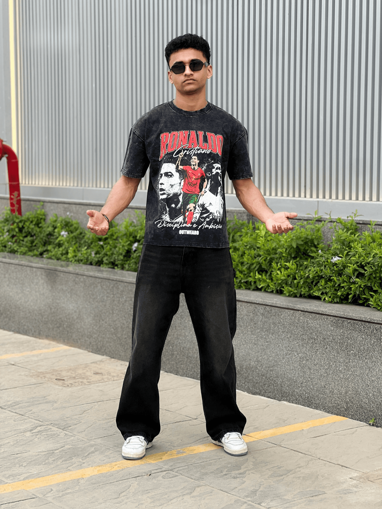 Oversized Acide wash Tshirt Ronaldo - outwearo