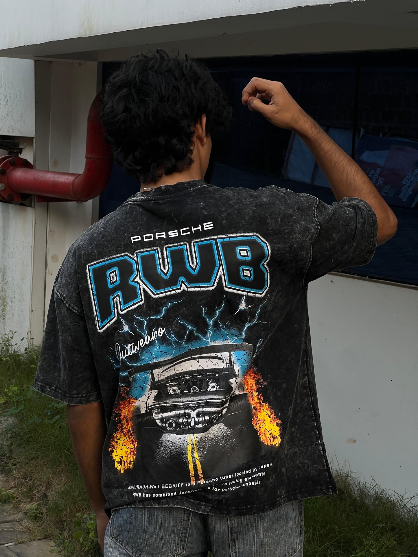 Oversized acide wash Vintage Car RWD black - outwearo