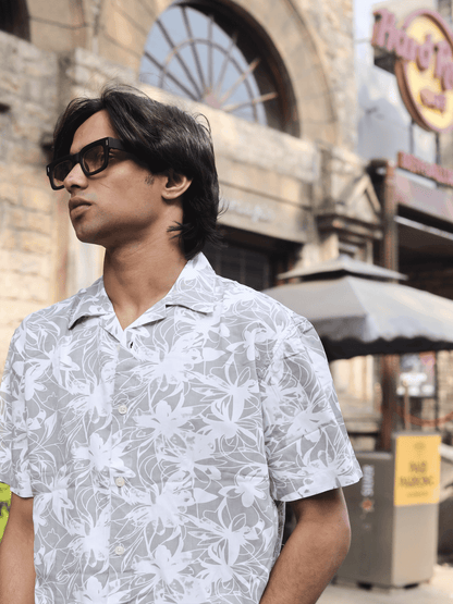 Printed Oversize Shirt Light grey print - outwearo