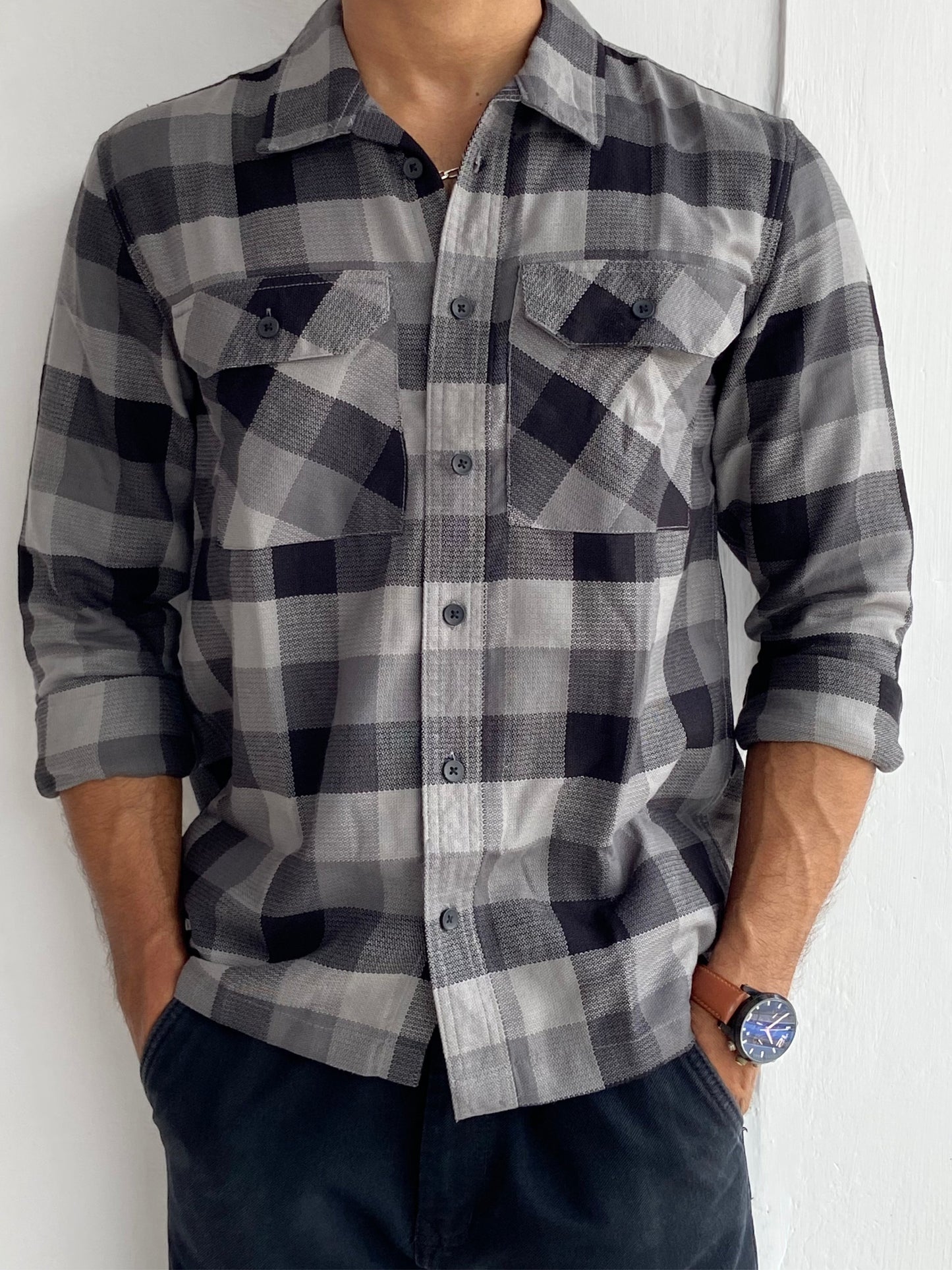 Double Pocket full sleeve check shirt Grey - outwearo