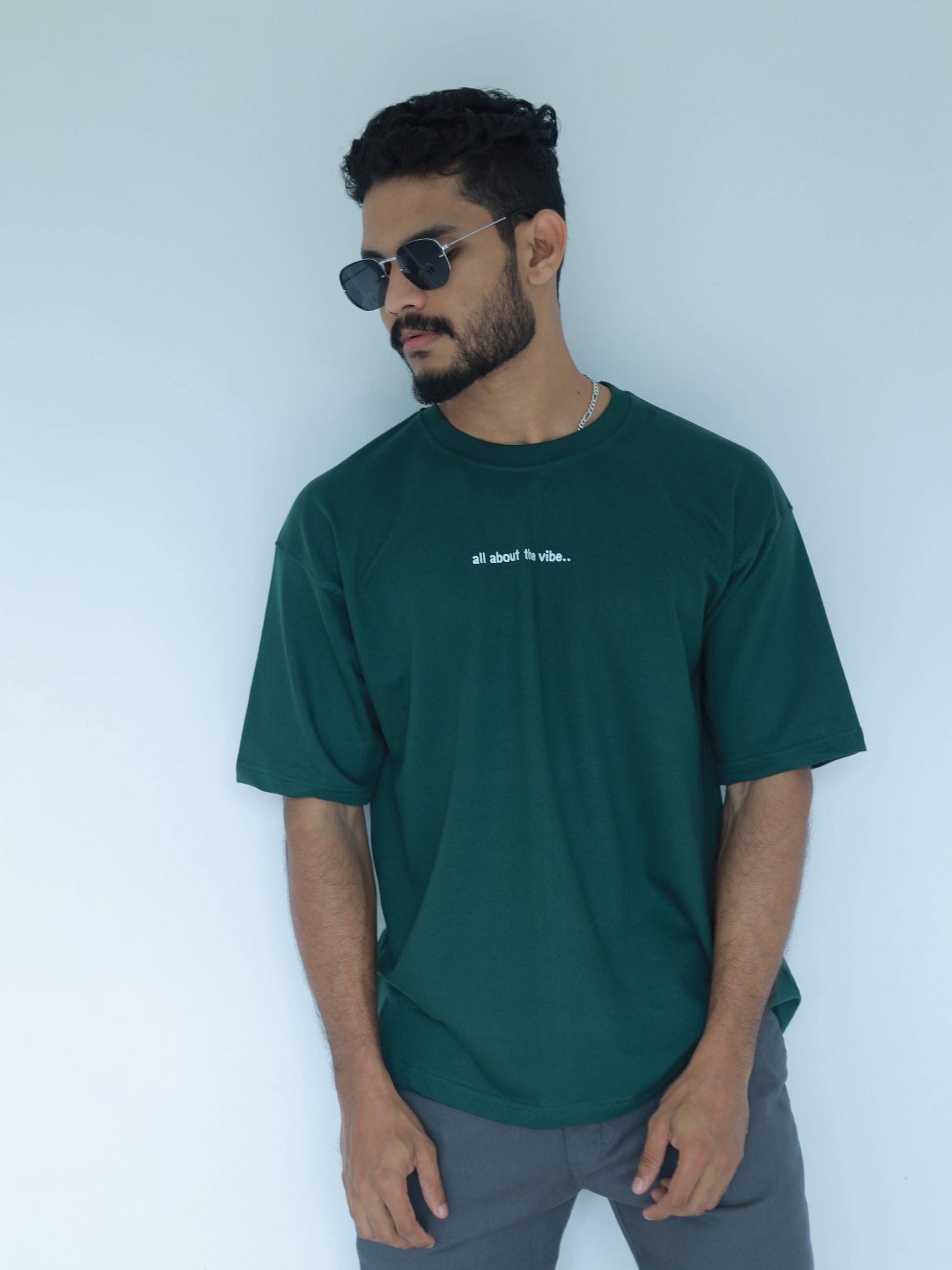 FIvesleeve Standard Tshirt Dark Green - outwearo