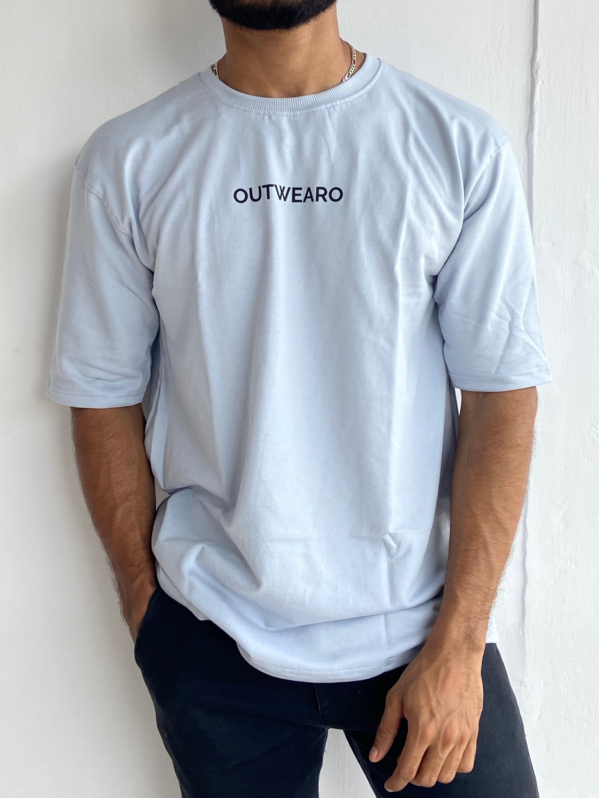 Fivesleeve t shirt Light Blue - outwearo