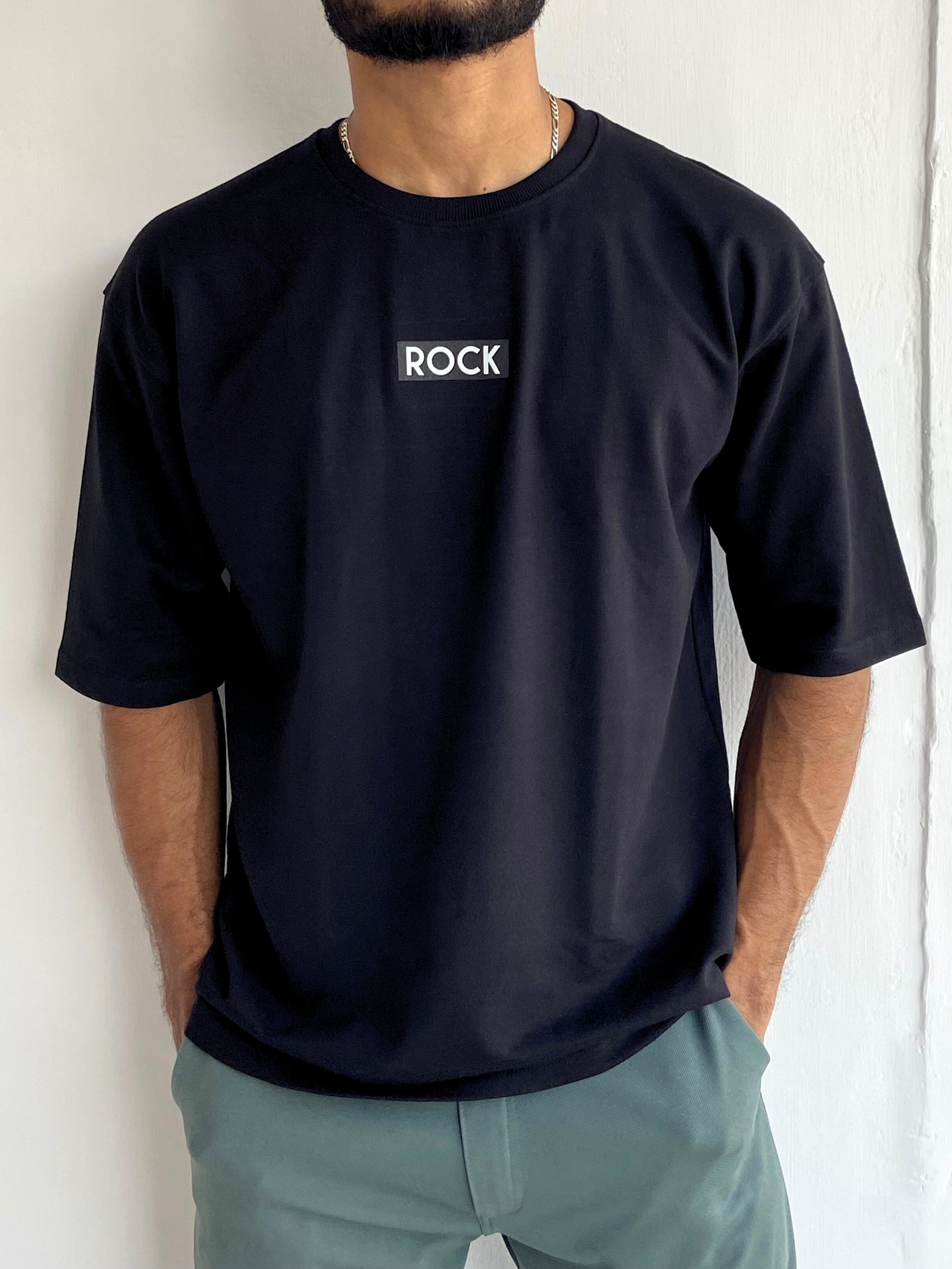 Rock Fivesleeve T shirt Black - outwearo